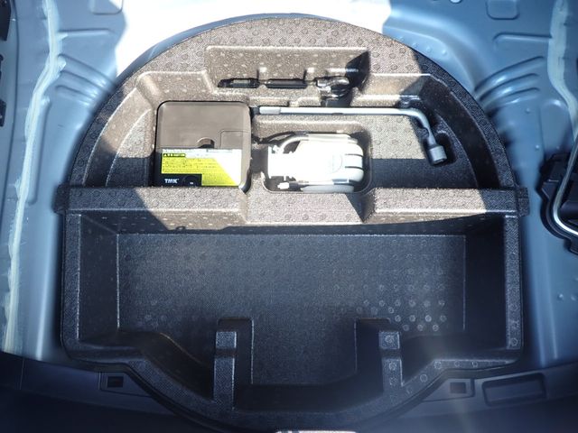 Toyota VITZ 2019-08 20728-17