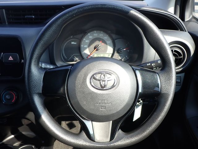 Toyota VITZ 2019-08 20728-10