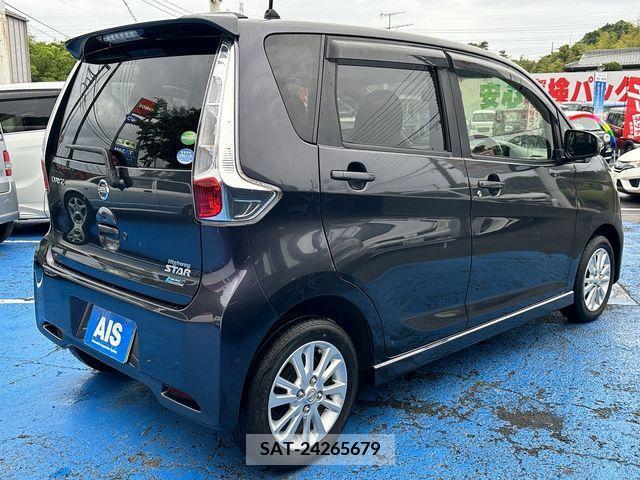 Nissan DAYZ 2013-07 266487-3