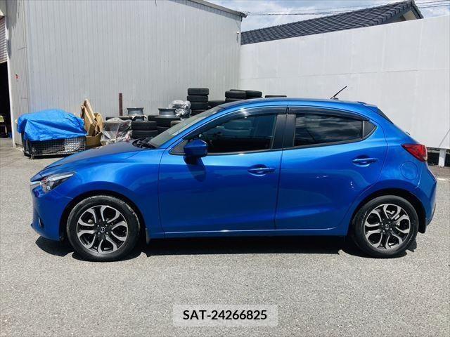 Mazda DEMIO 2015-09 344481-20