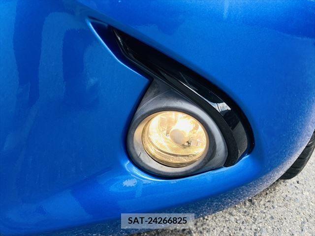Mazda DEMIO 2015-09 344481-12