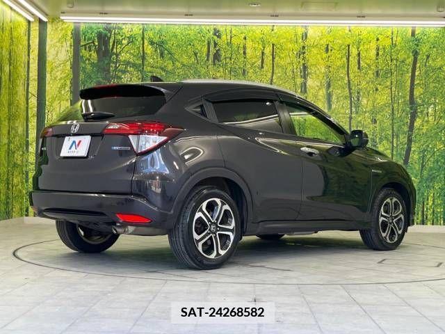 Honda VEZEL 2013-12 370074-17
