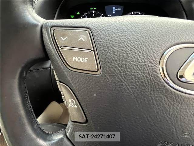 Lexus LS 2009-10 275529-9