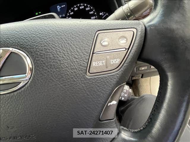 Lexus LS 2009-10 275529-11