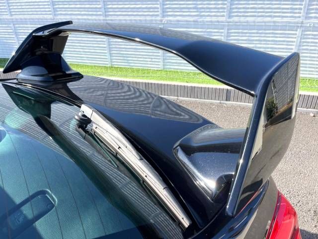 Subaru WRX STI 2017-09 181991-2