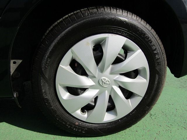 Toyota VITZ 2018-06 8328-26