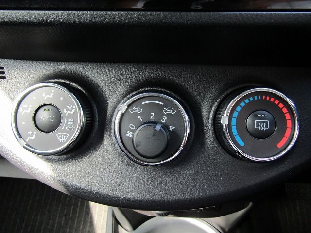 Toyota VITZ 2018-06 8328-14