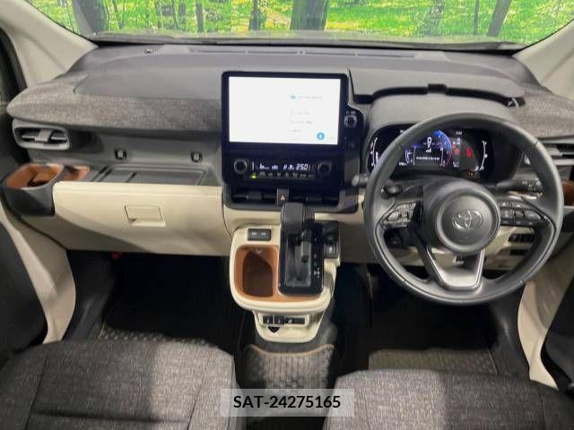 Toyota SIENTA 2022-10 368183-1