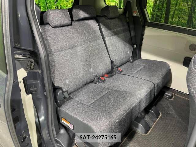 Toyota SIENTA 2022-10 368183-11