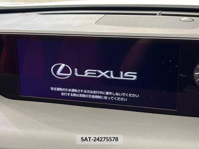 Lexus UX 2019-08 388398-2