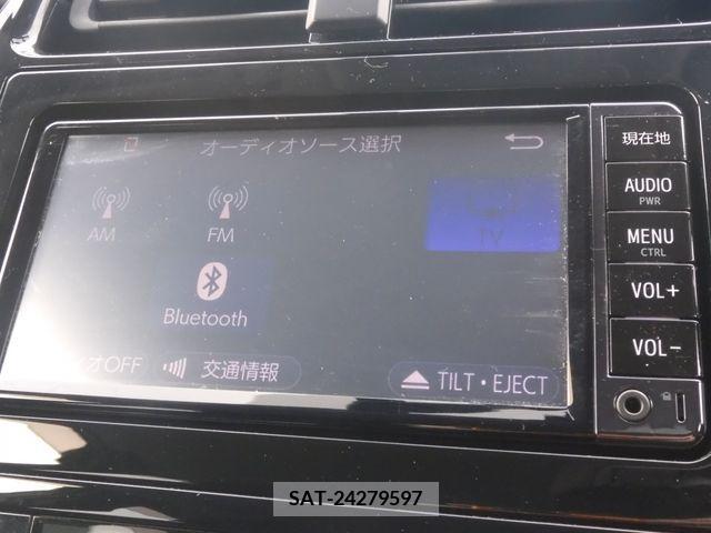 Toyota PRIUS 2018-05 208091-3