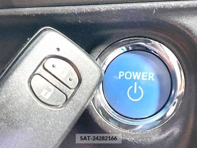 Toyota AQUA 2015-12 260270-7