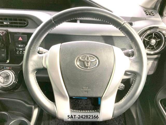Toyota AQUA 2015-12 260270-11
