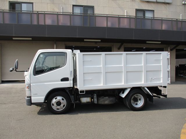 Mitsubishi CANTER 2013-10 496-13