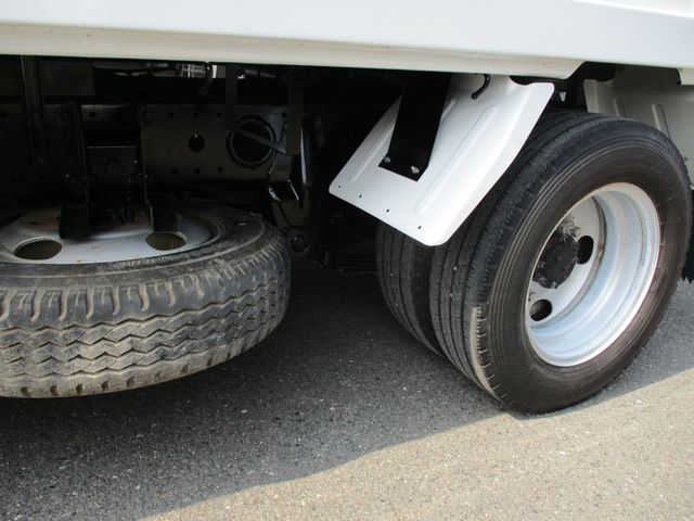 Mitsubishi CANTER 2013-10 496-15