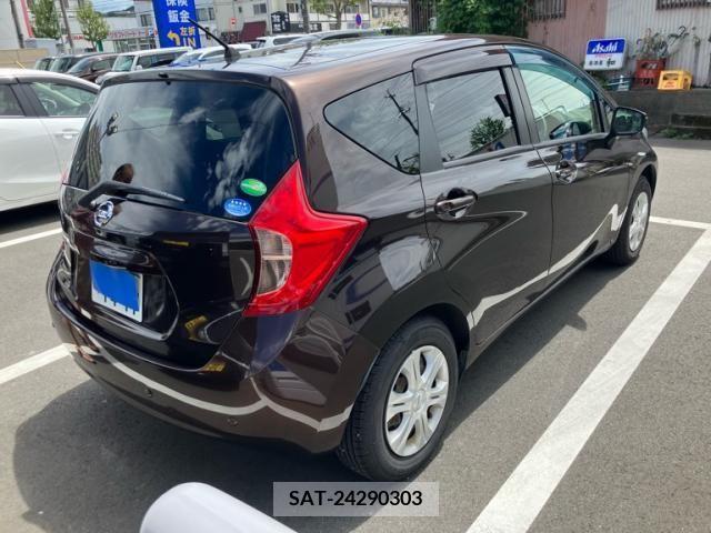 Nissan NOTE 2015-03 392983-4