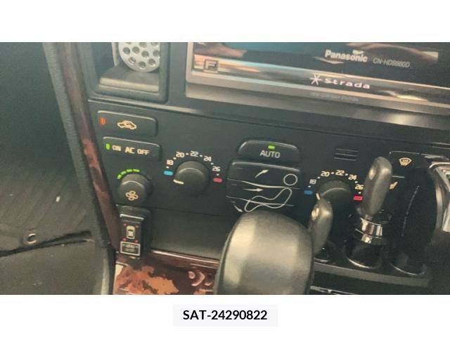 Volvo V70 2007-05 355050-17