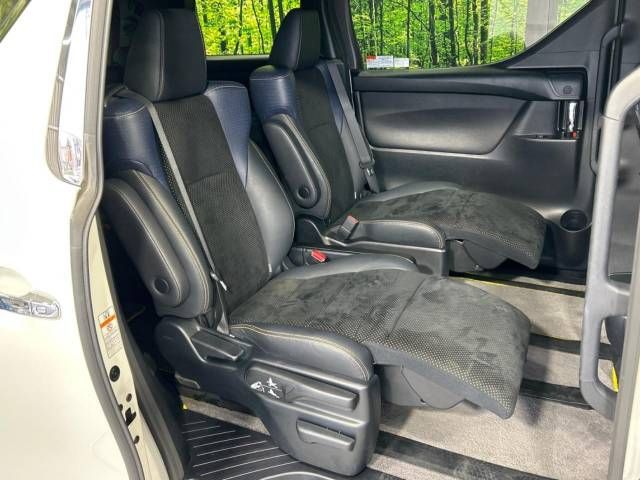 Toyota VELLFIRE 2016-10 14008-9