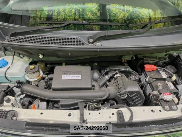 Honda N BOX CUSTOM 2017-09 306936-18