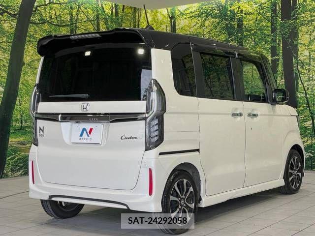 Honda N BOX CUSTOM 2017-09 306936-17