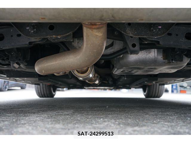Toyota YARIS 2021-03 304815-11