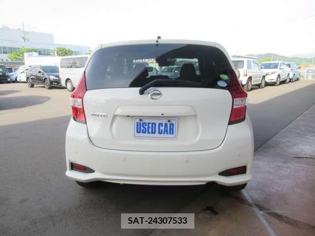 Nissan NOTE 2019-01 279890-14