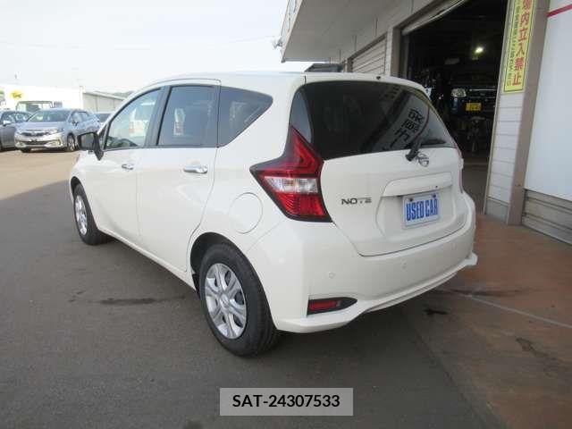 Nissan NOTE 2019-01 279890-15