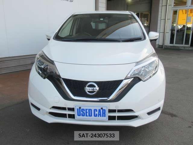 Nissan NOTE 2019-01 279890-1