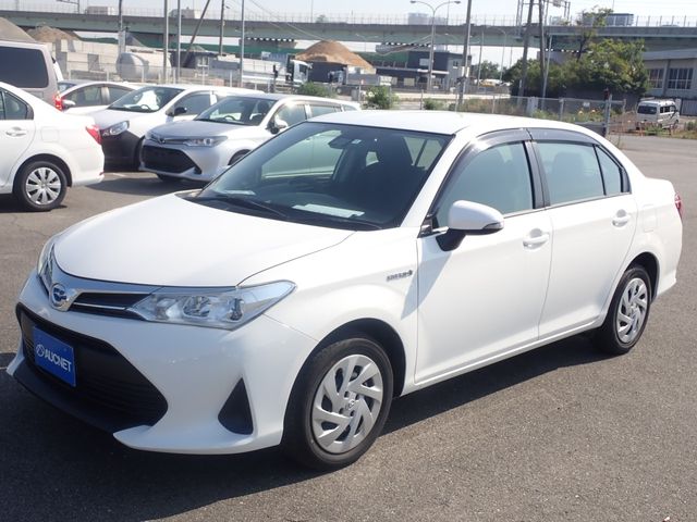 Toyota COROLLA AXIO 2018-11 12495-6