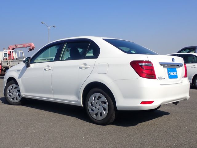 Toyota COROLLA AXIO 2018-11 12495-2