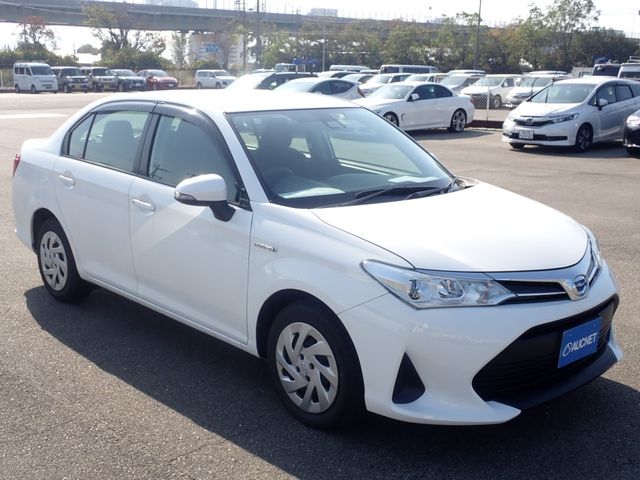 Toyota COROLLA AXIO 2018-11 12495-3