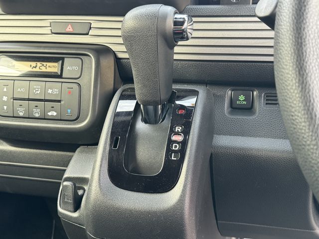 Honda N-VAN 2021-02 192232-19