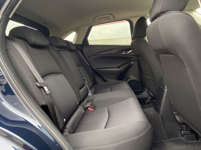 Mazda CX-3 2018-09 21553-11