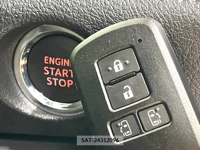 Toyota SIENTA 2019-07 352811-7