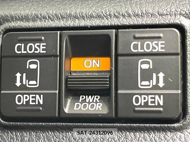 Toyota SIENTA 2019-07 352811-5