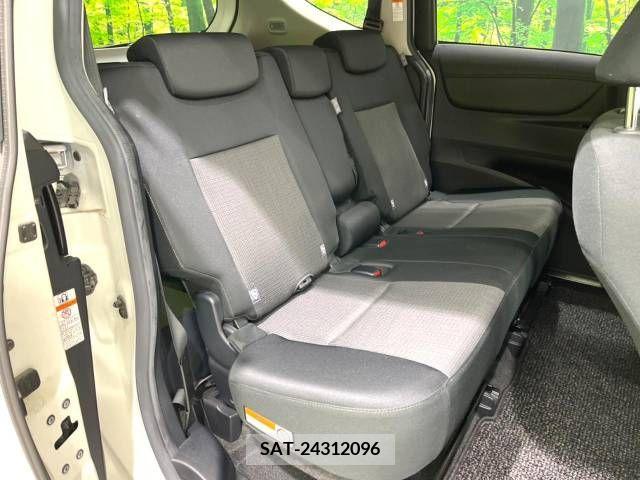Toyota SIENTA 2019-07 352811-10