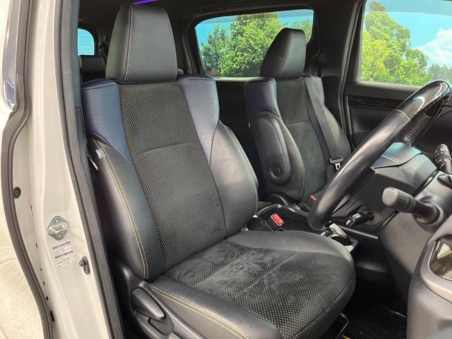 Toyota VELLFIRE 2016-07 17777-7