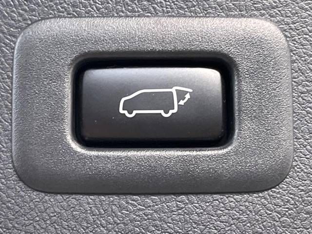 Toyota VELLFIRE 2016-07 17777-6