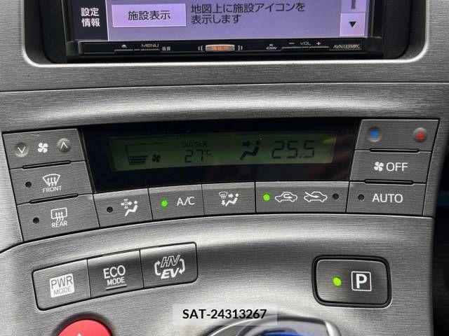 Toyota PRIUS PHV 2014-02 322143-6