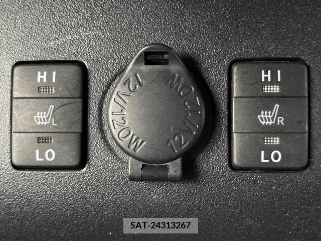 Toyota PRIUS PHV 2014-02 322143-5