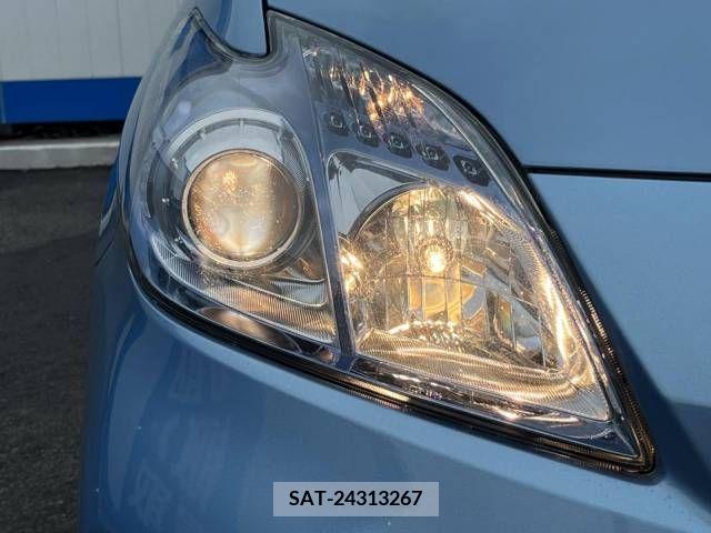 Toyota PRIUS PHV 2014-02 322143-12