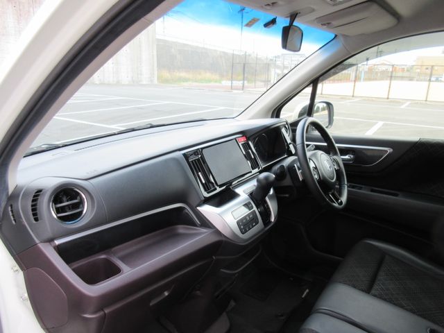 Honda N-WGN 2016-06 182888-24