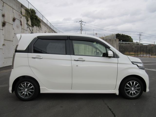 Honda N-WGN 2016-06 182888-11