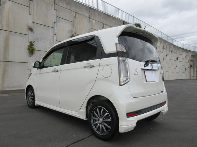 Honda N-WGN 2016-06 182888-17