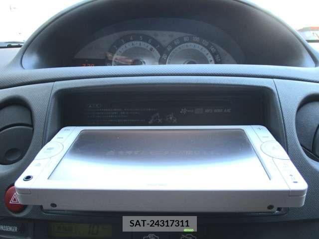 Toyota SIENTA 2013-04 217206-17