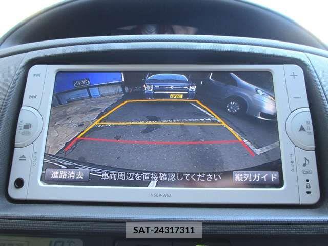 Toyota SIENTA 2013-04 217206-16