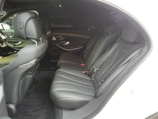 Amg S-CLASS 2018-06 187253-17