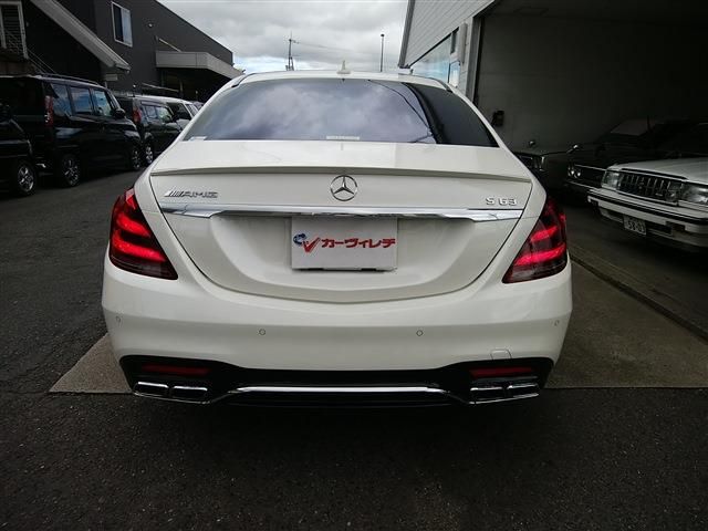 Amg S-CLASS 2018-06 187253-5