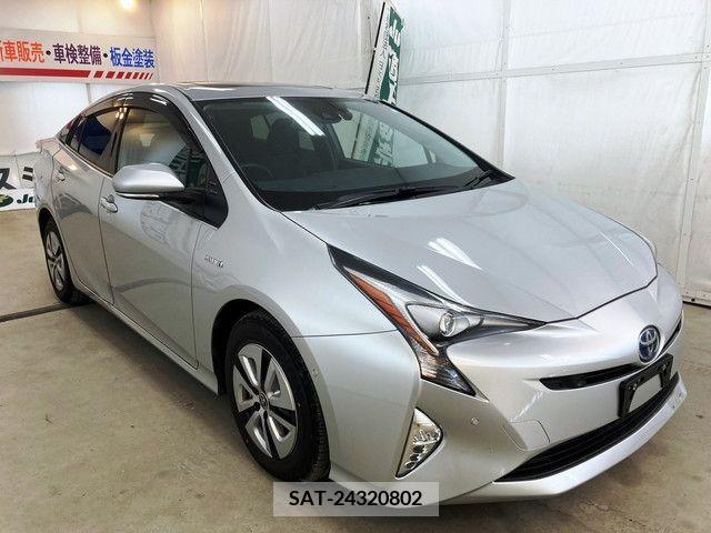Toyota PRIUS 2018-01 217811-0