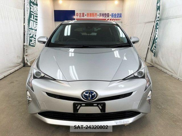 Toyota PRIUS 2018-01 217811-5